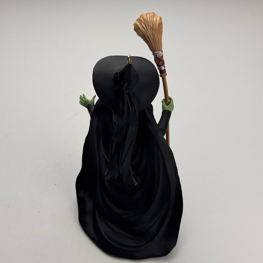 Vintage 1996 Hallmark Wicked Witch of the West Wizard of Oz Keepsake Ornament - Picture 3 of 4